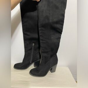 J. Adams Women's Over-the-Knee High Boots - Stylish Thigh-High Chunky Sz 8